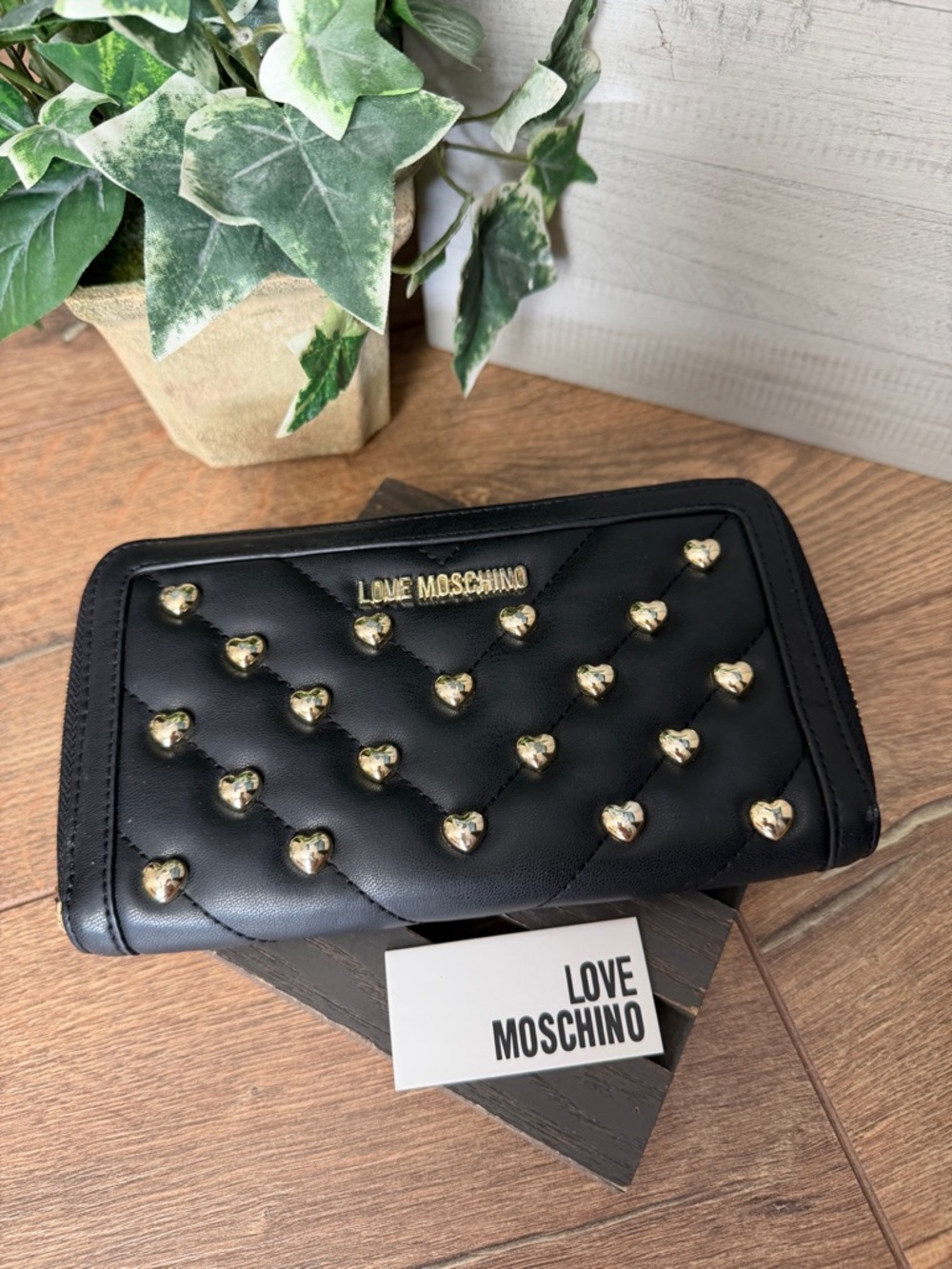 Love Moschino Genuine Black VL Quilted Gold Heart Studded Zip Continental Wallet